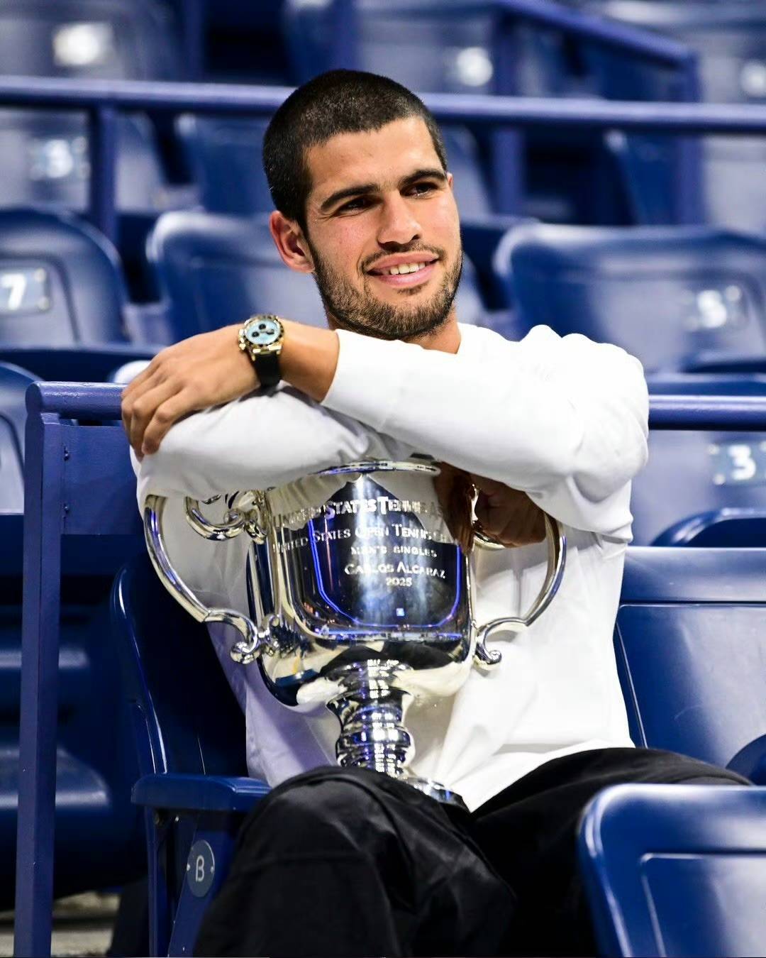 温网轻取拉沃尔杯，阿尔卡拉斯扛起全队